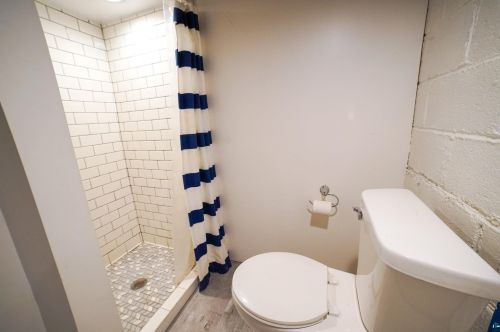 2846 Hutchinson Rd, Duluth MN 55811-2876 exterior