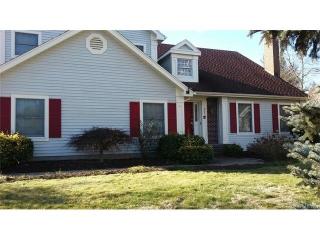 202 Gorden Cir, Windsor, CT 06095-1780