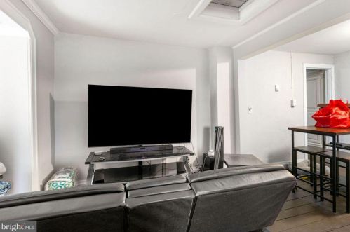 128 High St, Hanover PA 17331-3922 exterior