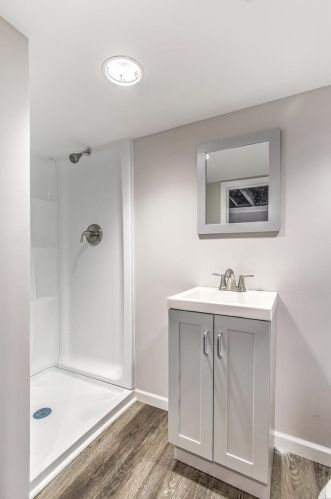 805 Robert Ave, Saint Louis MO 63109-4061 exterior