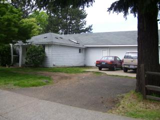 18755 Yamhill St, Portland, OR 97233-5550