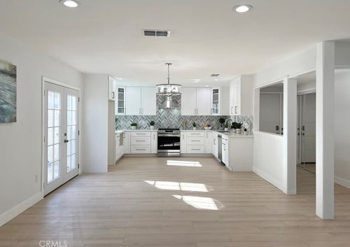 1401 Garland Ave, Tustin CA  92780-3821 exterior