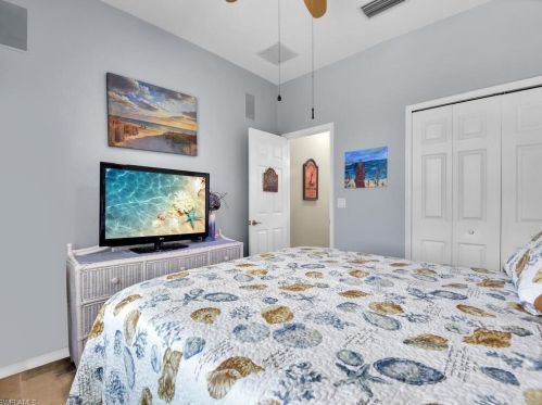 4033 Stow Way, Naples FL 34116-7311 exterior