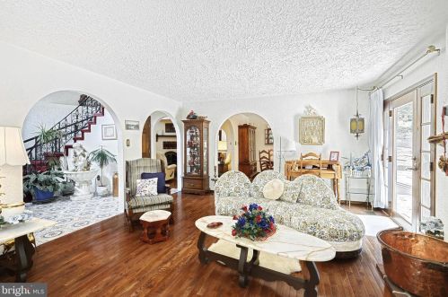 799 Laurel Wood Ln, Hanover PA 17331-6868 exterior