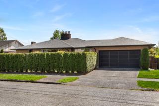 3023 75th St, Seattle WA  98117-4653 exterior