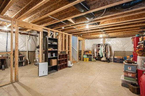 5677 Coddington Ln, Kalamazoo MI  49009-1788 exterior