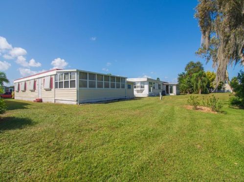 36 Del Prado St, Fort Pierce FL 34952-2850 exterior