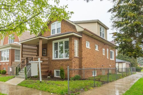 4501 Kilbourn Ave, Chicago IL 60646-5940 exterior