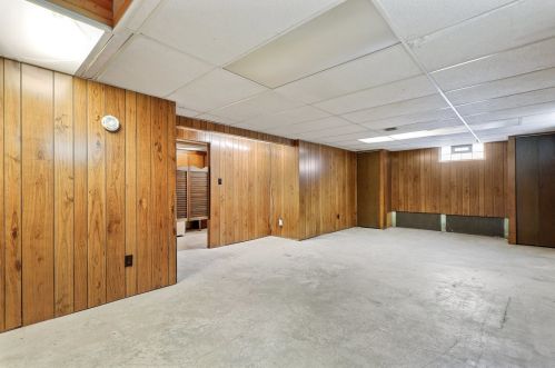 1106 Pr Ave, Joliet IL 60435-6022 exterior