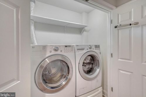 2518 Delancey St, Philadelphia PA 19103-6409 exterior