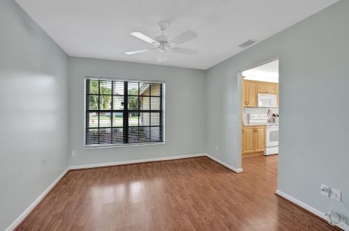 6876 Bitterbush Pl, Boynton Beach FL 33472-2902 exterior