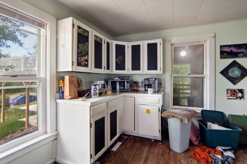 705 6 St, Duluth MN 55808-3354 exterior