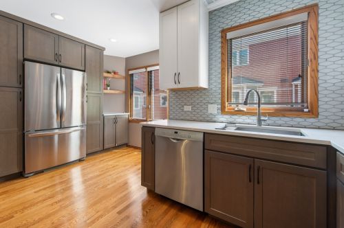 1457 Wrightwood Ave, Chicago IL 60614-1938 exterior