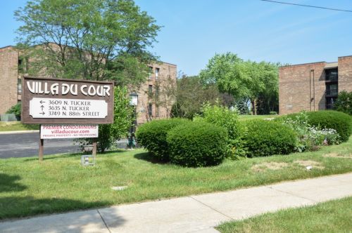 3749 88th St, Milwaukee WI  53222-2753 exterior