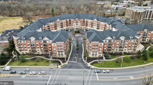 208 Carson Ter, Huntingdon Valley PA  19006-4718 exterior