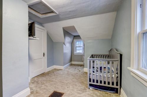 5946 40th St, Milwaukee WI  53209-3923 exterior