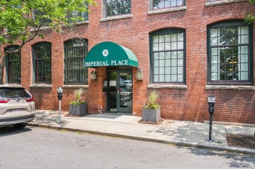 28 Bassett St, Providence, RI 02904-4160