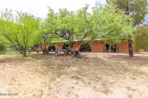 1660 King St, Tucson AZ 85749-8270 exterior