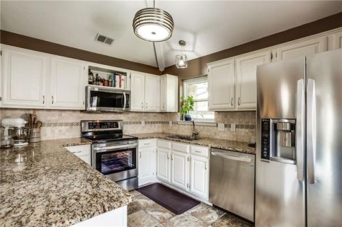 2719 Alden Ave, Dallas, TX 75211-2718