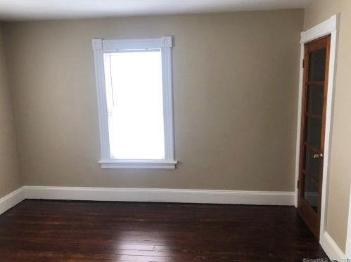 33 Sunrise Ave, New Britain CT  06051-2120 exterior