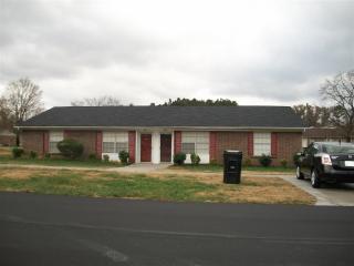 2875 Villa Dr, Cleveland, TN 37312-2279
