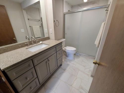 5068 Colonial Ct, Milwaukee WI 53220-2013 exterior