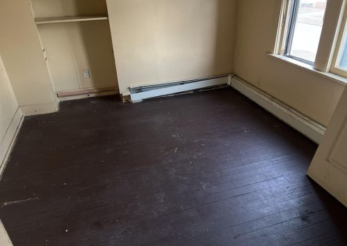 1809 Fairmount Ave, Milwaukee WI 53209-5224 exterior