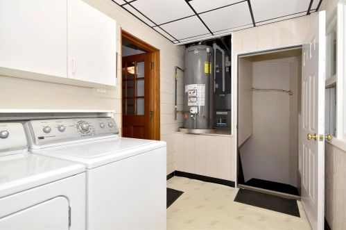 1910 Erie St, Chicago IL 60612-1318 exterior