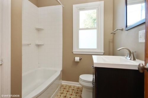 2623 80, Milwaukee WI 53213-1010 exterior