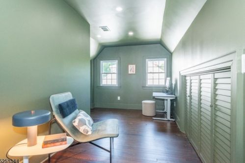 13 Chester Rd, Montclair NJ 07043-2412 exterior