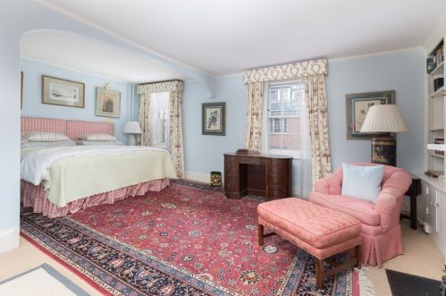 53 Chestnut St, Boston MA exterior