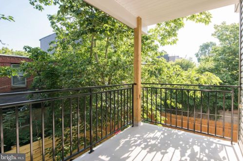 1628 Ellsworth St, Philadelphia PA 19146-2811 exterior