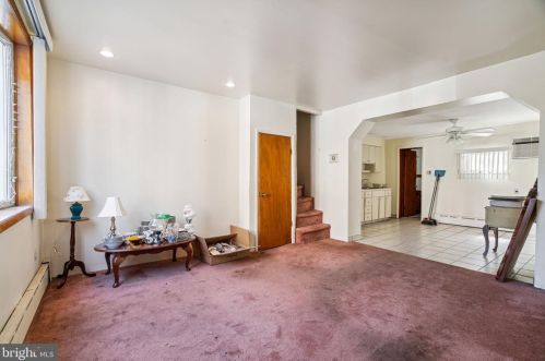 712 Carpenter St, Philadelphia PA 19146-3907 exterior