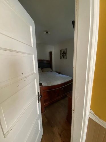 77 Vandewater St, Providence RI 02908-1624 exterior