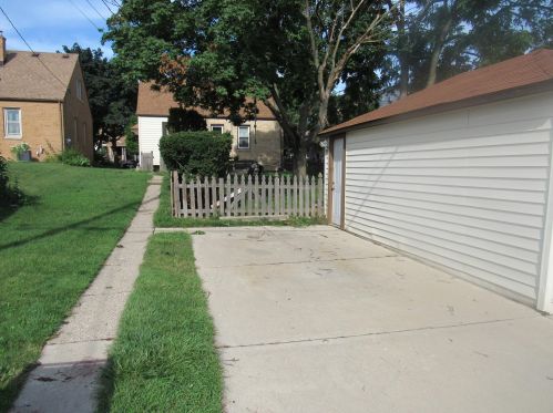 2860 47, Milwaukee WI 53210-1753 exterior