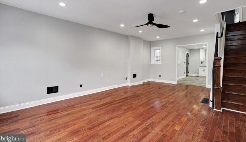 1407 21st St, Philadelphia, PA 19121-3901