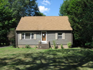 36 Fair St, Meriden, CT 06451-2006
