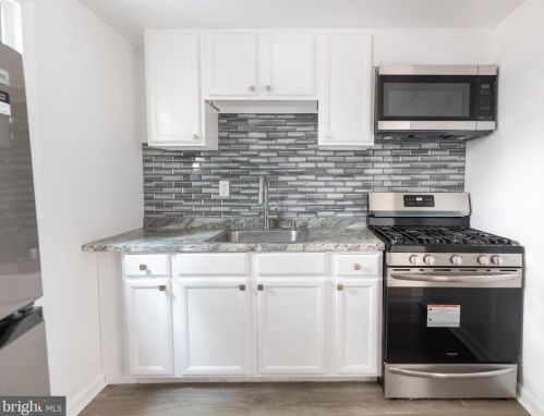 2341 Gerritt St, Philadelphia PA  19146-4106 exterior