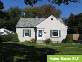 2223 Glendale Blvd, Kalamazoo, MI 49004-1718