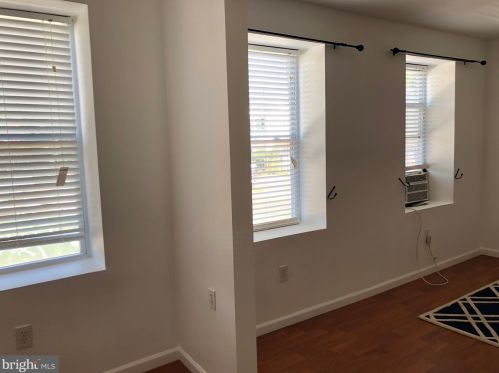 1703 6th St, Washington DC  20001-2448 exterior