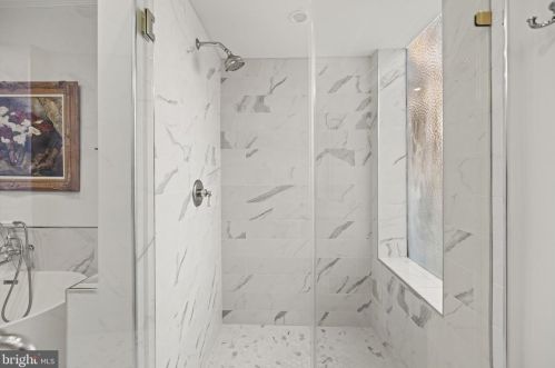 1527 31 St, Washington DC 20007-4405 exterior