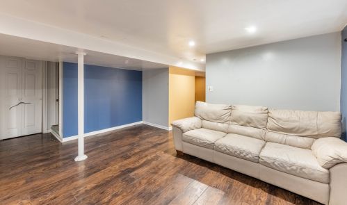 5643 California, Chicago IL 60659-4815 exterior