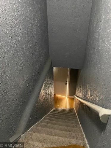 651 Cook Ave, Saint Paul MN 55106-3465 exterior