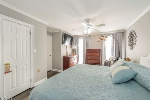 27 Grosbeak Dr, Hackettstown NJ  07840-3333 exterior