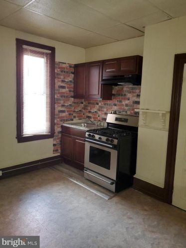 2526 5th St, Philadelphia PA  19148-4619 exterior