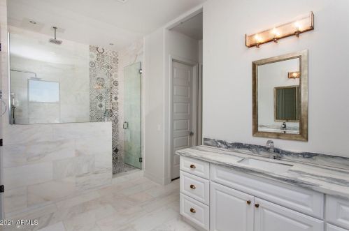 6030 5 Ave, Phoenix AZ 85003-2524 exterior