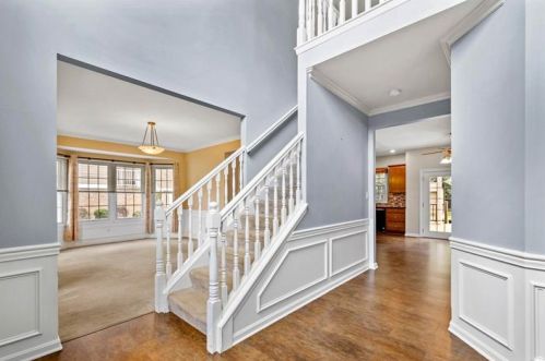 5691 Villa Haven Dr, Pittsburgh, PA 15236-3351