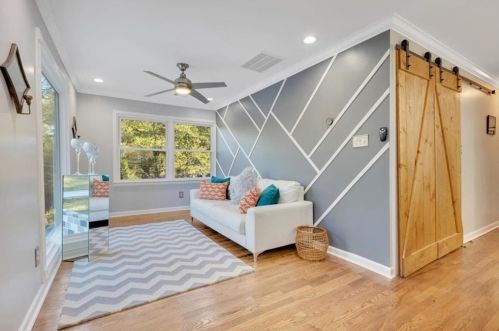 191 Arcadia Cir, Atlanta GA  30314-2305 exterior