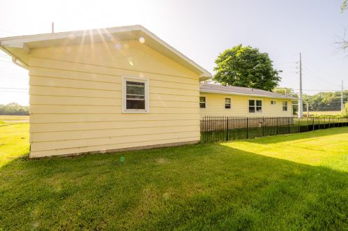 9316 Red Bud Trl, Berrien Springs MI  49103-9568 exterior