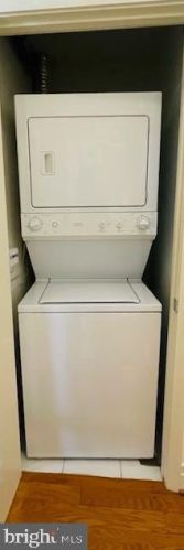 2020 12th St, Washington DC 20009-7573 exterior